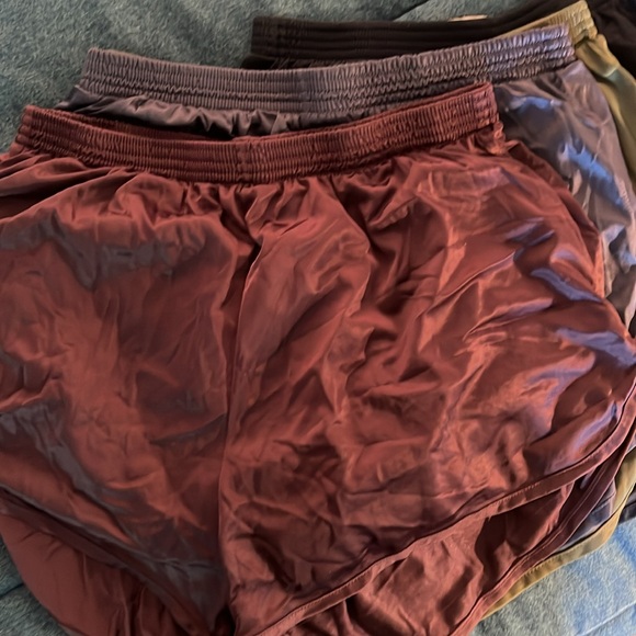 Lot of five Soffe ranger shorts - Picture 6 of 7